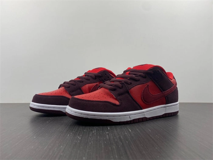 Minimalist Nike SB Dunk Low Cherry DM0807- 4731