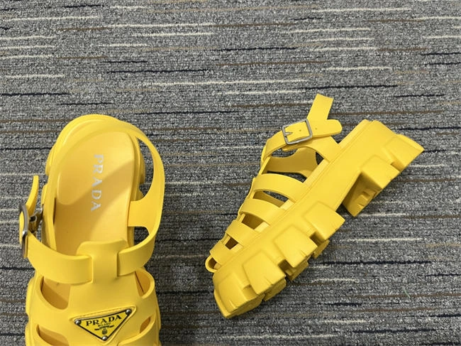 Stylish Prada Slipper 3350