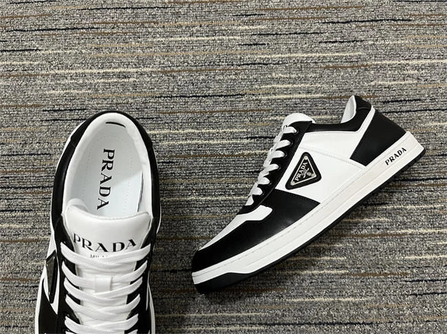 Neat Prada Sneaker 3373